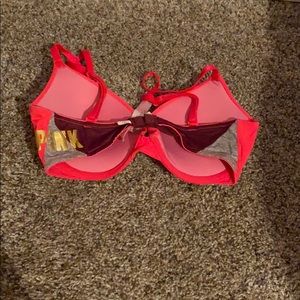 32C VS Wear Everywhere Push-up Bra